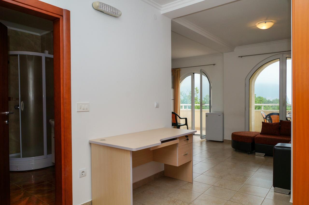 Apart Hotel Forte Roses Montenegro Ko Buljarica Petrovac 外观 照片